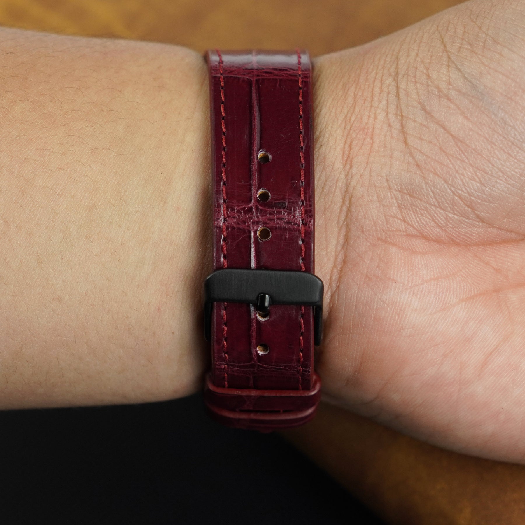 Slim Burgundy Alligator Apple Leather Watch Band