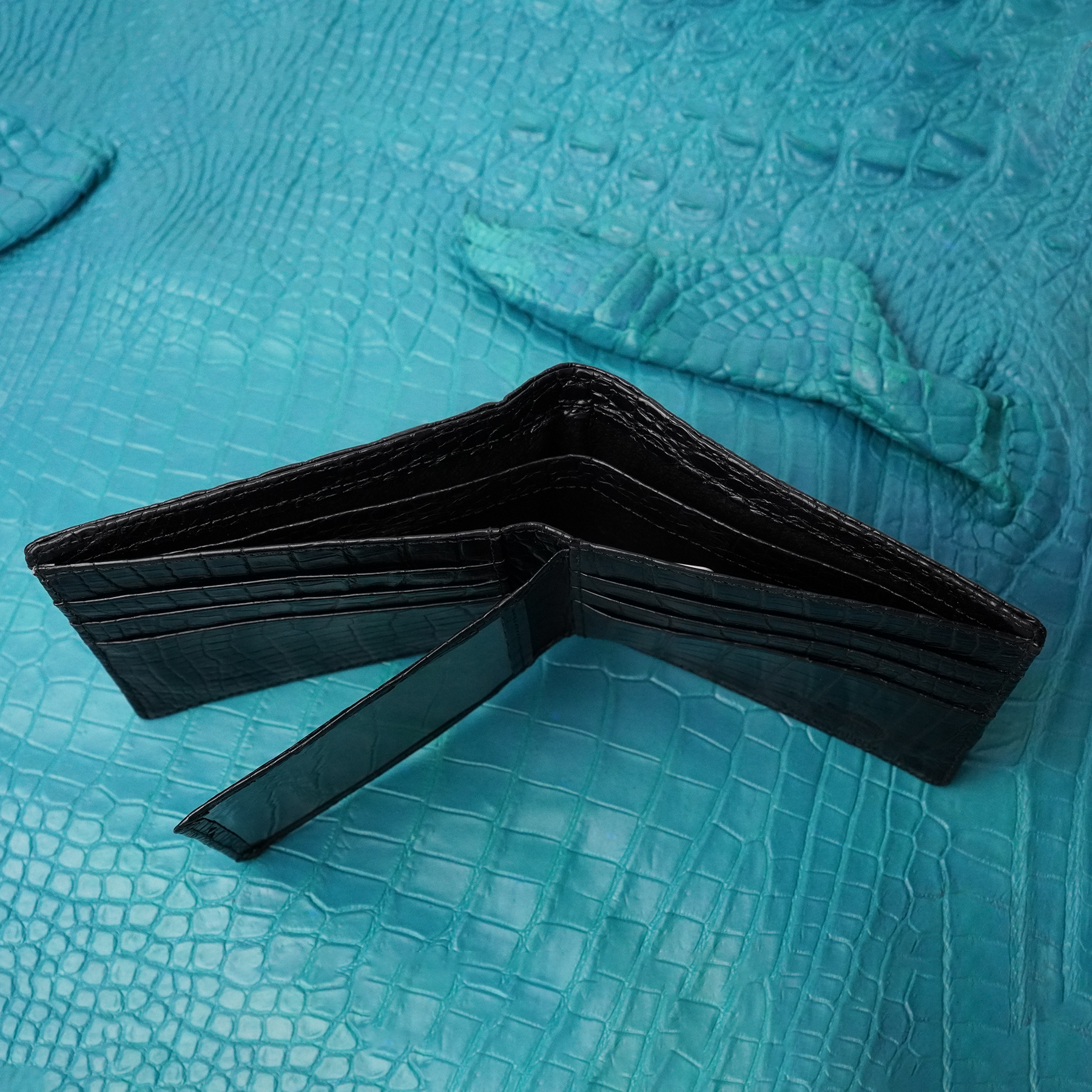 Double Side Alligator Black Hornback Leather Bifold Wallet For Men RFID Blocking | VINAM-98