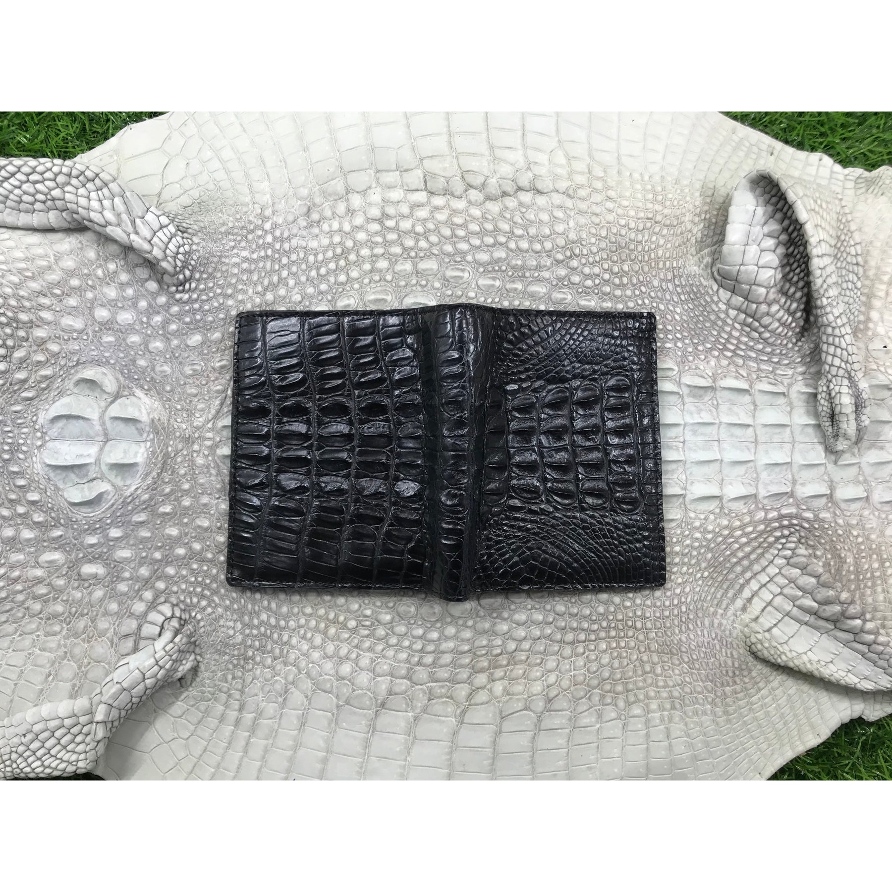 Black Alligator Horn Back Skin Bifold Vertical Wallet For Men | Handmade Crocodile Leather Wallet RFID Blocking | VL5736 - Vinacreations