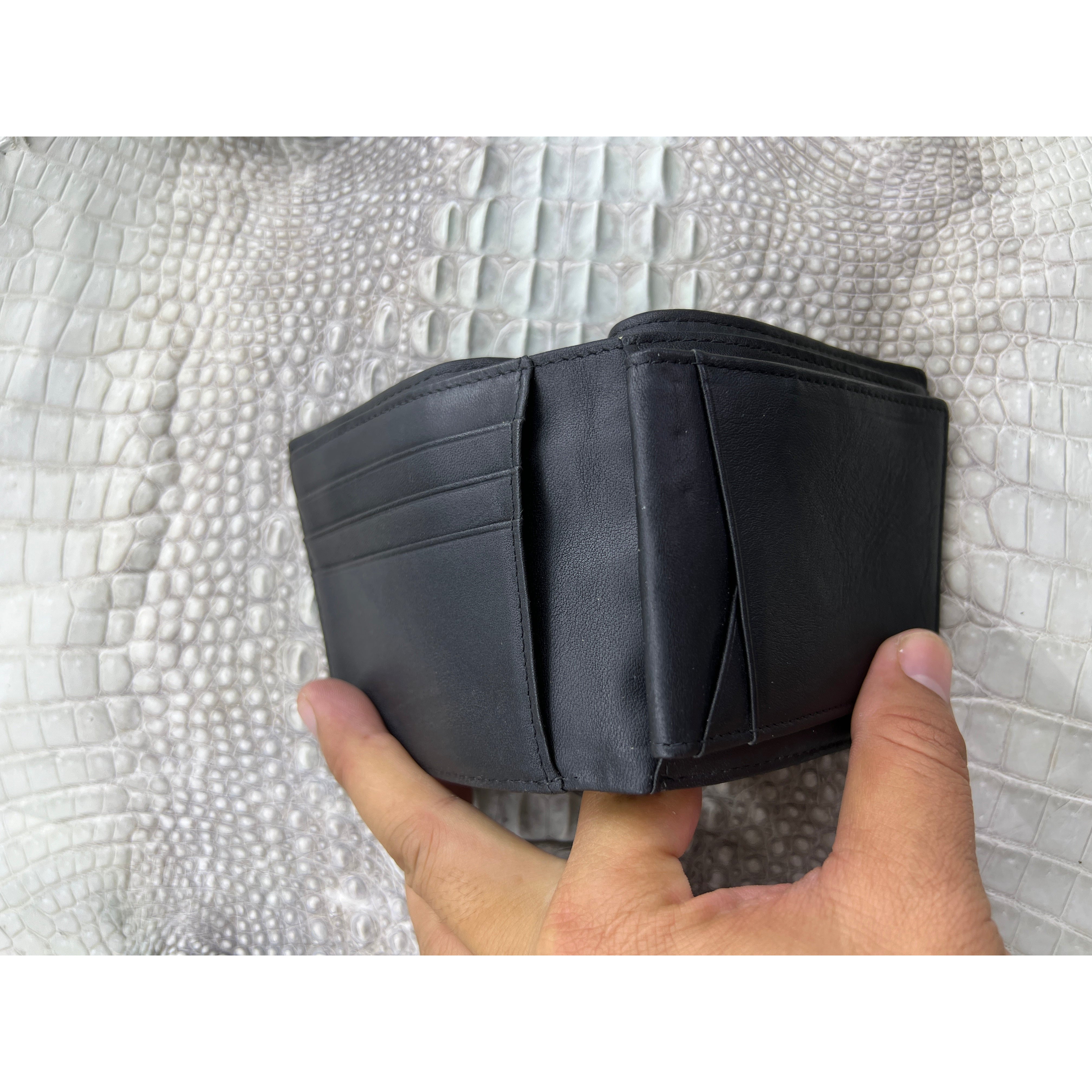Black Alligator Hornback Skin Bifold Wallet For Men | Handmade Crocodile Leather Wallet RFID Blocking | VL4566 - Vinacreations