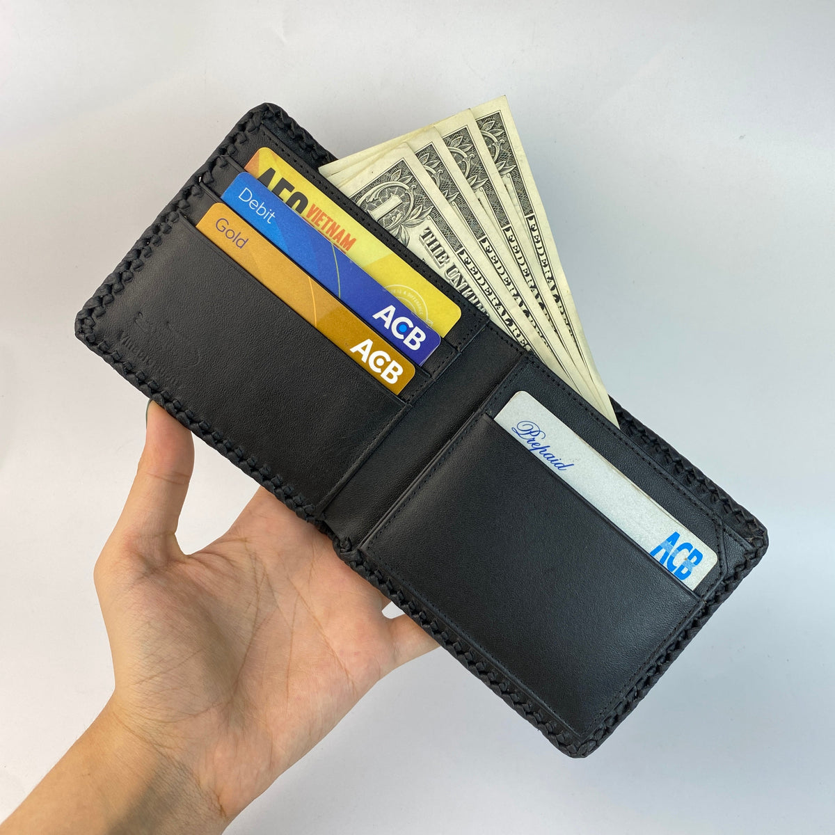 Black Hornback Alligator Bifold Wallet for Men RFID Blocking | VINAM-02 - Vinacreations