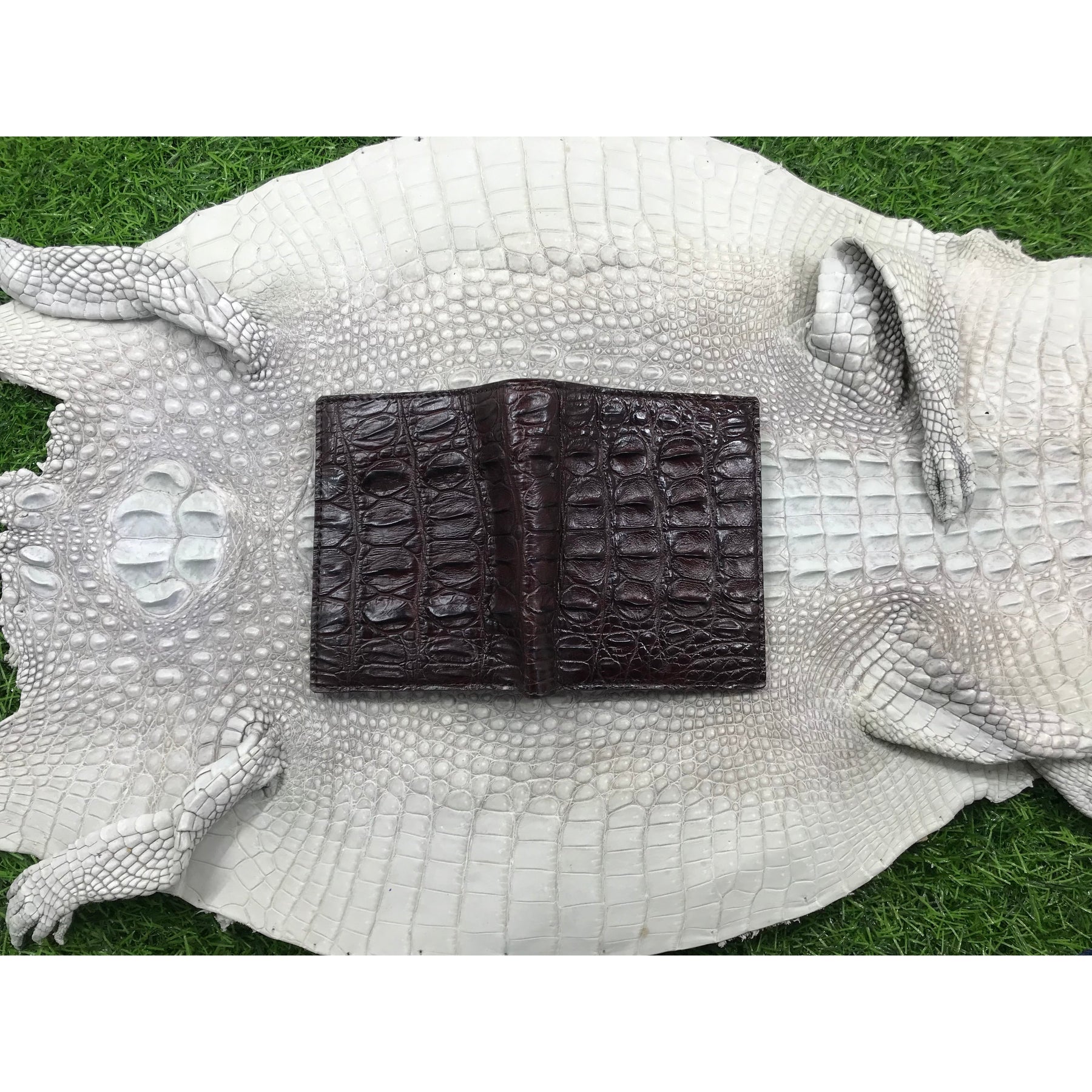 Dark Brown Alligator Skin Bifold Vertical Wallet For Men | Handmade Crocodile Leather Wallet RFID Blocking | VL5694 - Vinacreations