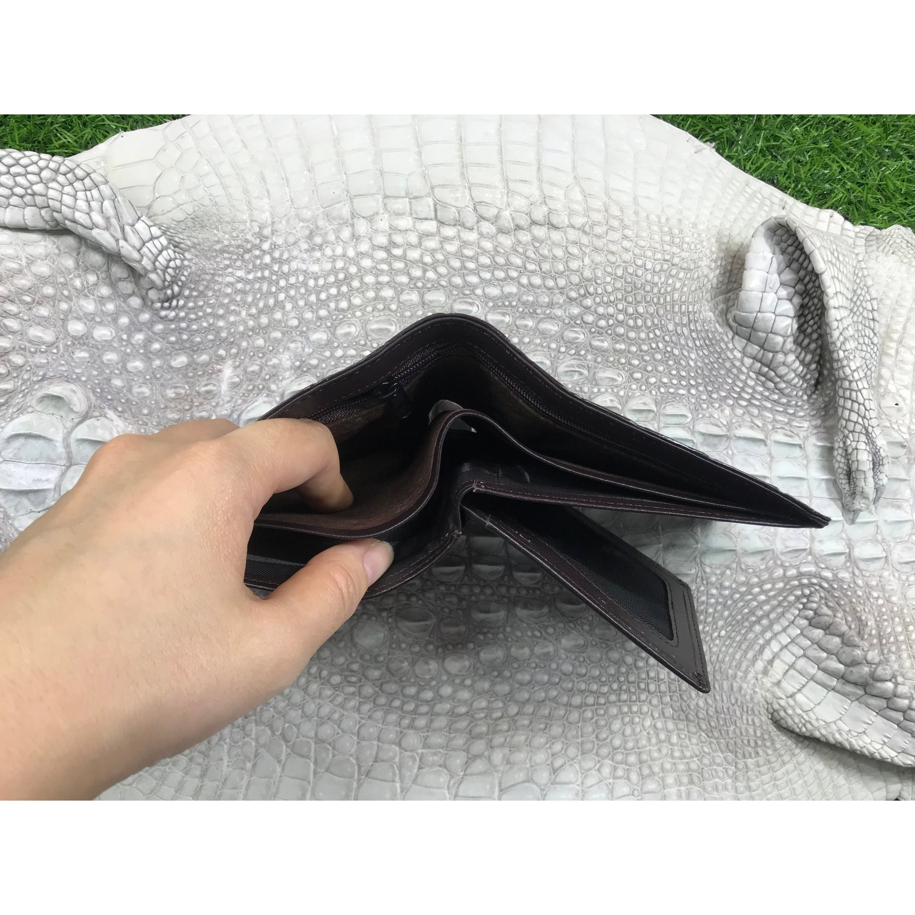 Dark Brown Alligator Skin Bifold Wallet For Men | Handmade Crocodile Leather Wallet RFID Blocking | VL5722 - Vinacreations