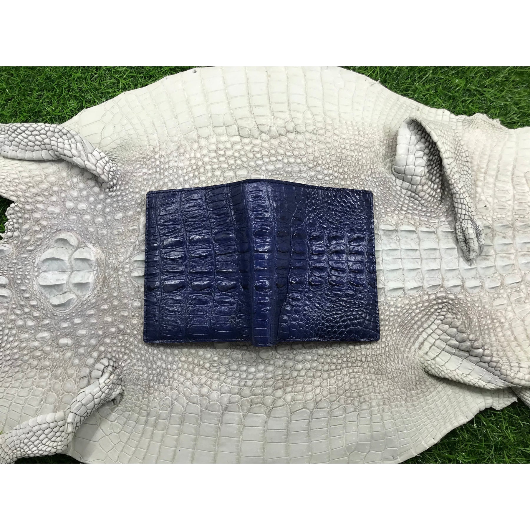 Navy Blue Alligator Skin Bifold Vertical Wallet For Men | Handmade Crocodile Leather Wallet RFID Blocking | VL5680 - Vinacreations