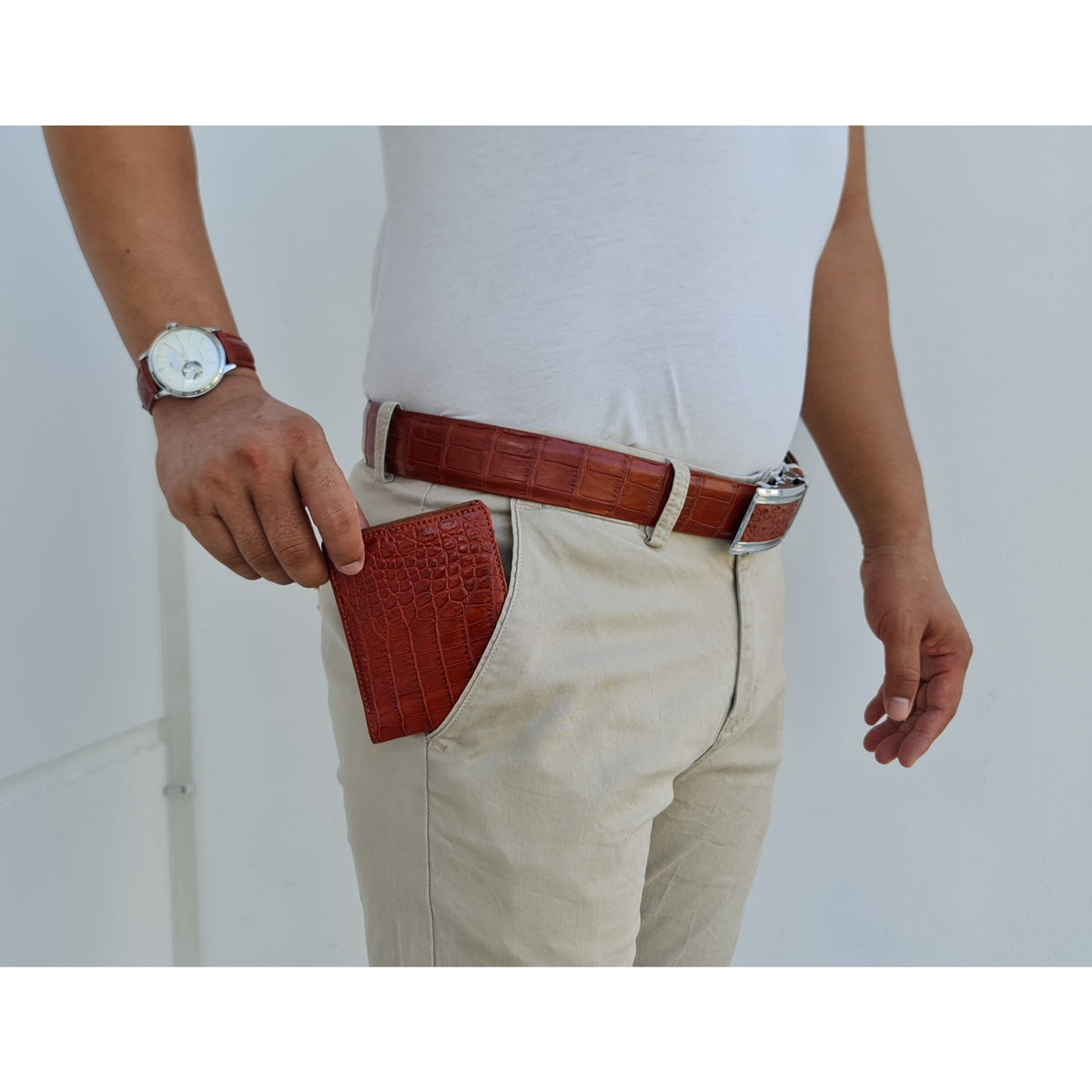 Premium Brown Alligator Belt Men's - Automatic Buckle | BE-BRO-06 - Vinacreations